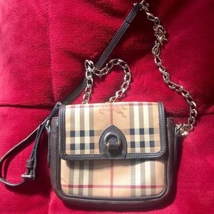 Reserved Gorgeous nova check Burberry crossbody RESERVED